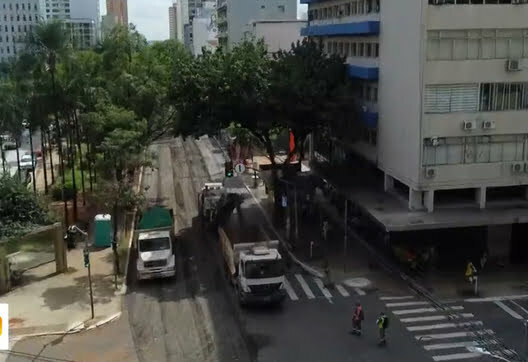 Avenida Goiás interditada (Foto: Reprodução)